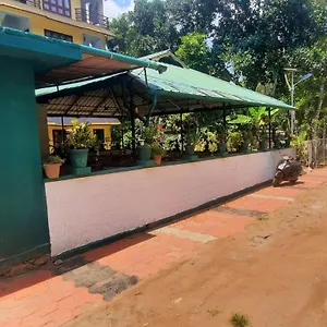 https://aditi.kerala-hotels.net